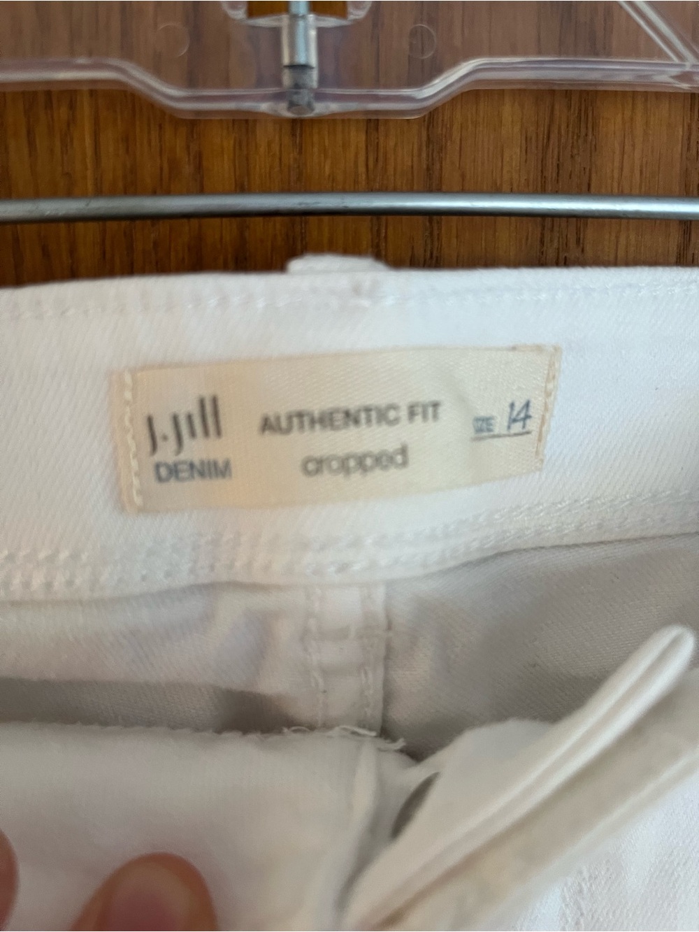 J. Jill Authentic Fit Cropped White Denim Jeans Frayed Hem Size 14 - Picture 4 of 6
